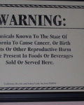 náhled obrázku Upozornění v restauraci na odchodu: vaše jídlo mohlo obsahovat radioaktivní materiál.